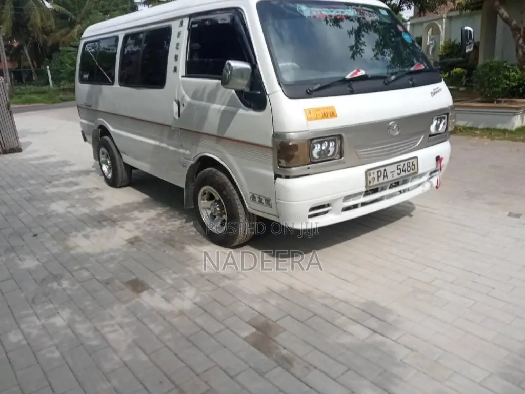 Mazda Brawny 2002 Van (Used)