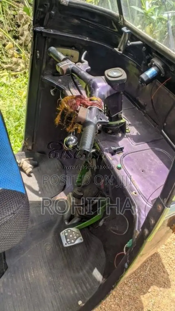 Bajaj RE 2004 Three Wheel Unregistered (Recondition)