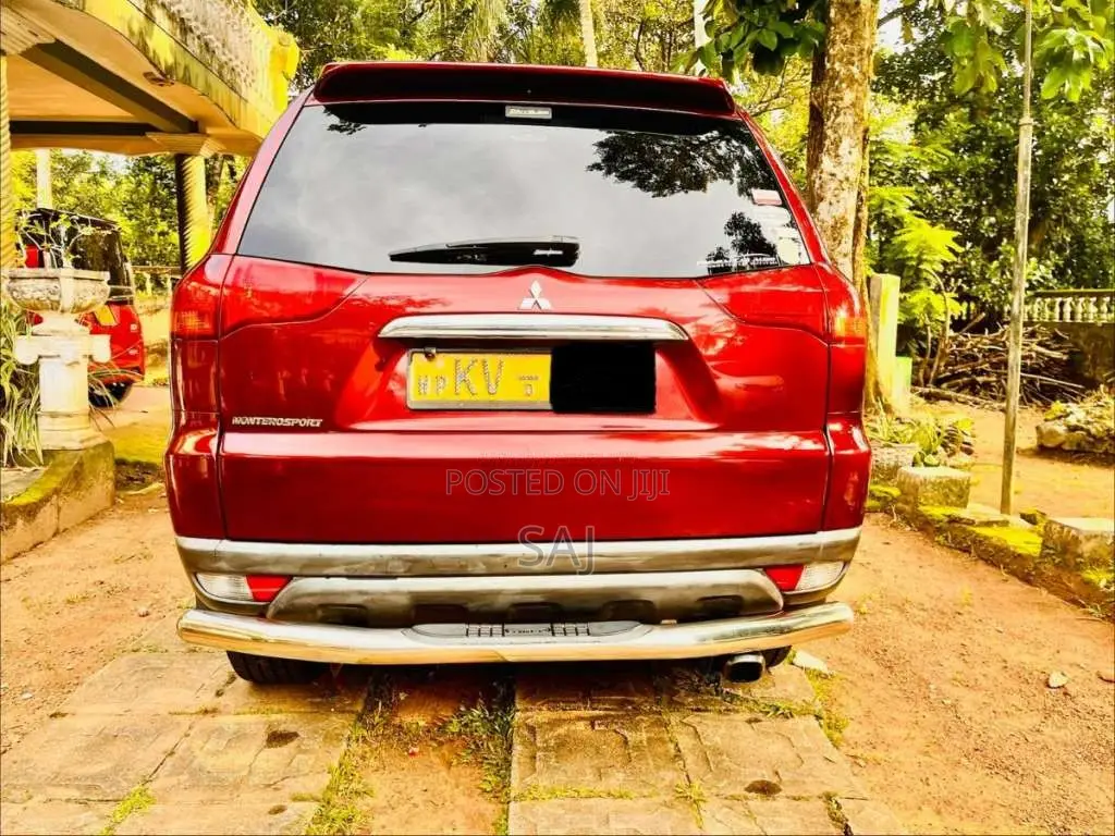 Mitsubishi Montero Sport 2012 SUV (Used)