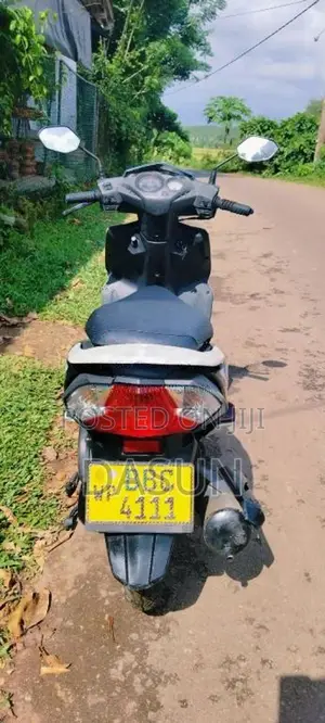 Honda Dio 2014 Motorbike (Used)