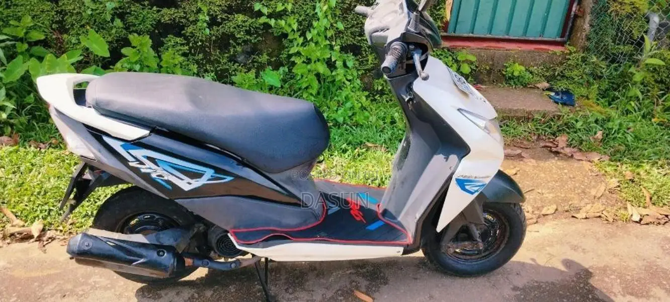 Honda Dio 2014 Motorbike (Used)