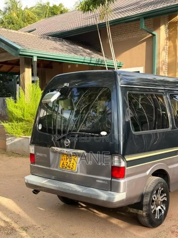 Nissan Vanette VX 2008 Van (Used)