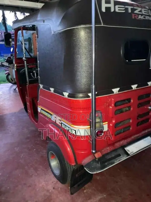 Bajaj 4 Stroke 2012 Three Wheel (Used)