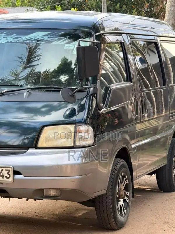 Nissan Vanette VX 2008 Van (Used)