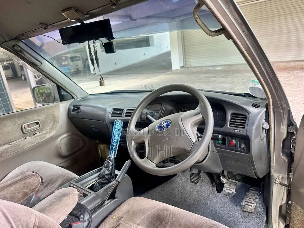 Toyota TownAce 1992 Van (Used)