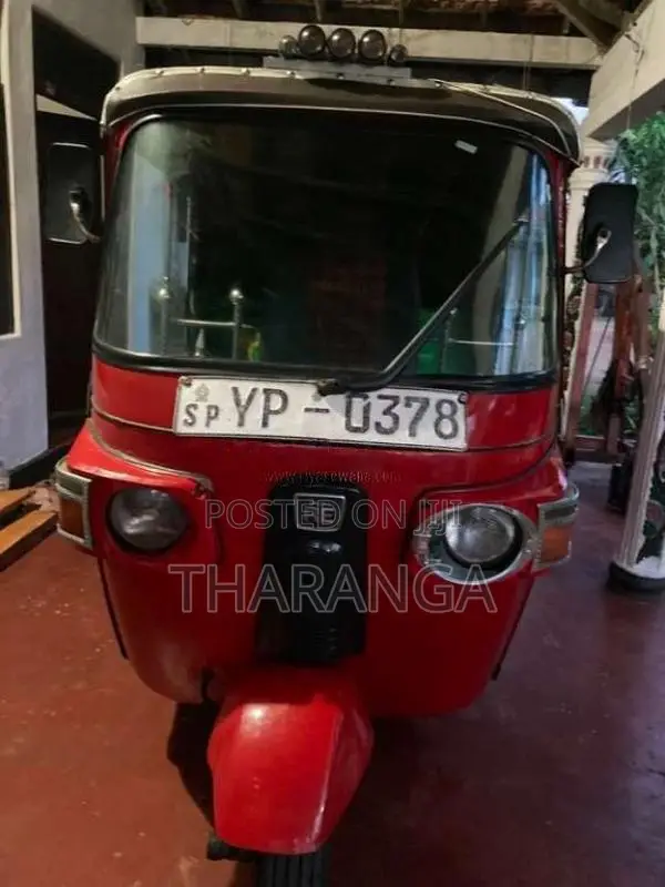 Bajaj 4 Stroke 2012 Three Wheel (Used)