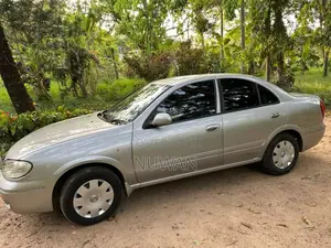 Nissan N17 2007 Car (Used)