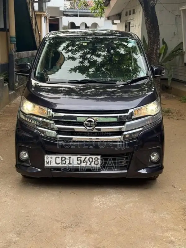 Nissan Dayz Highway Star 2019 Car (Used)