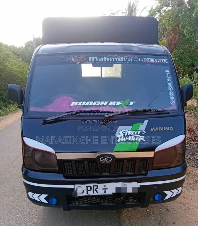 Mahindra Maxximo 2011 Lorry (Used)
