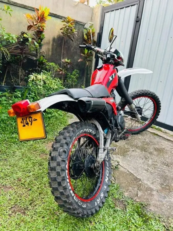 Yamaha XT125CC 1994 Motorbike (Used)
