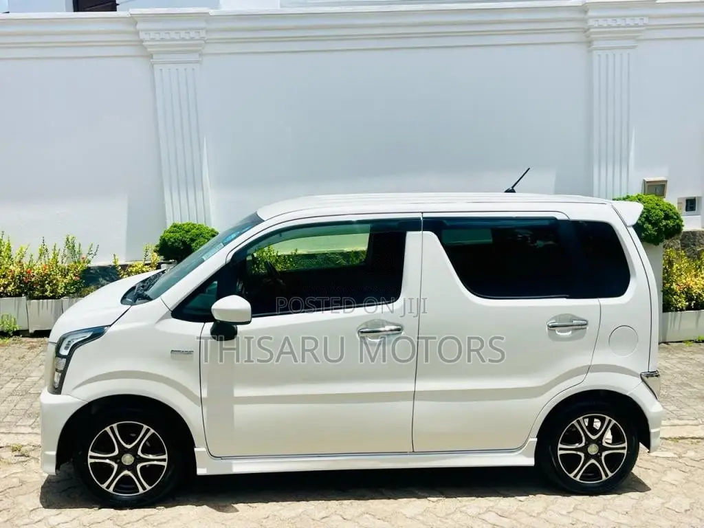 Suzuki Wagon R Stingray TURBO 2018 Car (Used)
