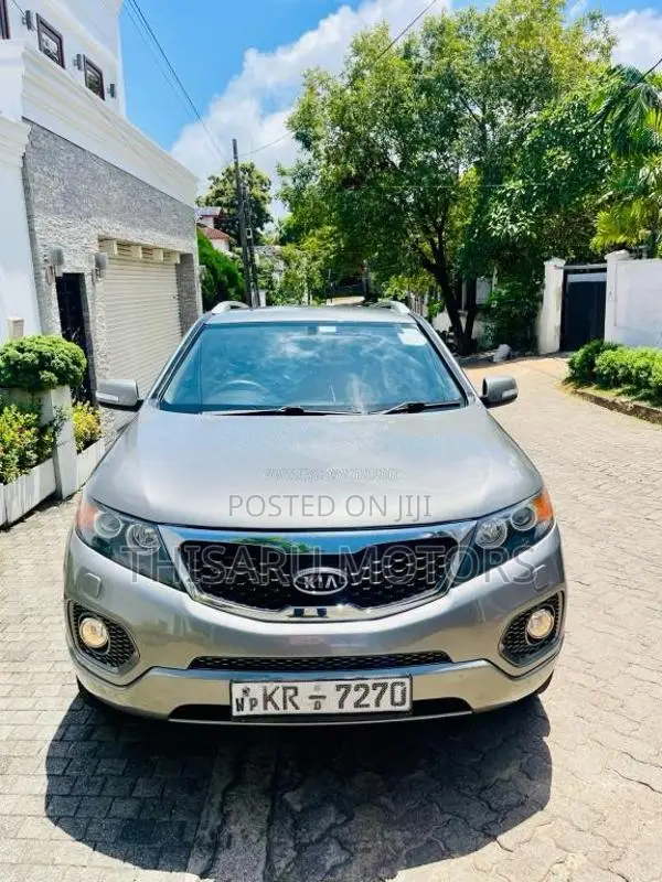 Kia Sorento 1-8 2011 SUV (Used)
