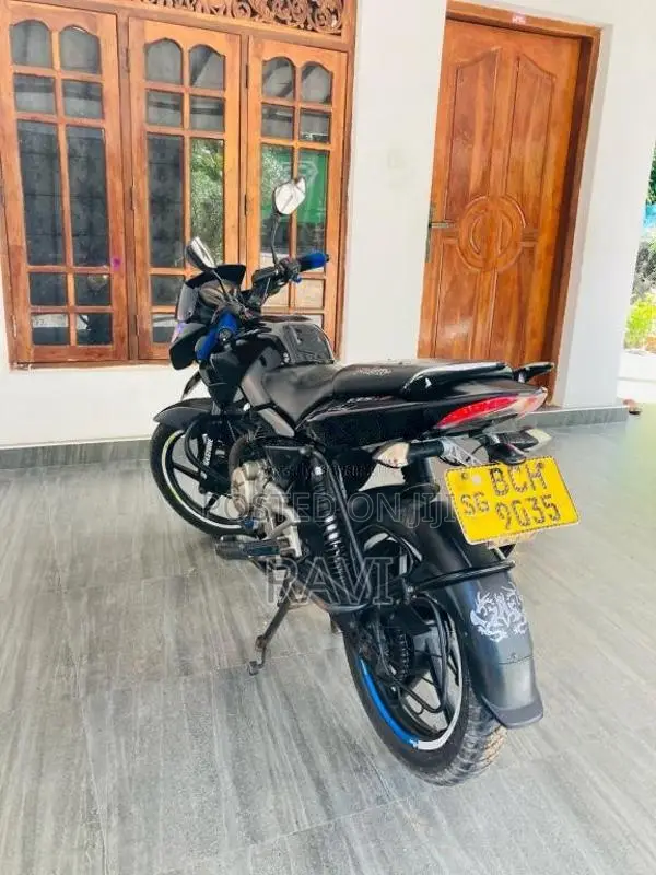 Bajaj Pulsar 135 2015 Motorbike (Used)