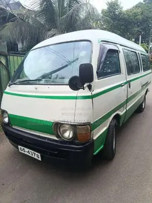 Toyota LH 40B LONG 1982 Van (Used)