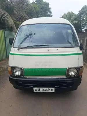 Toyota LH 40B LONG 1982 Van (Used)