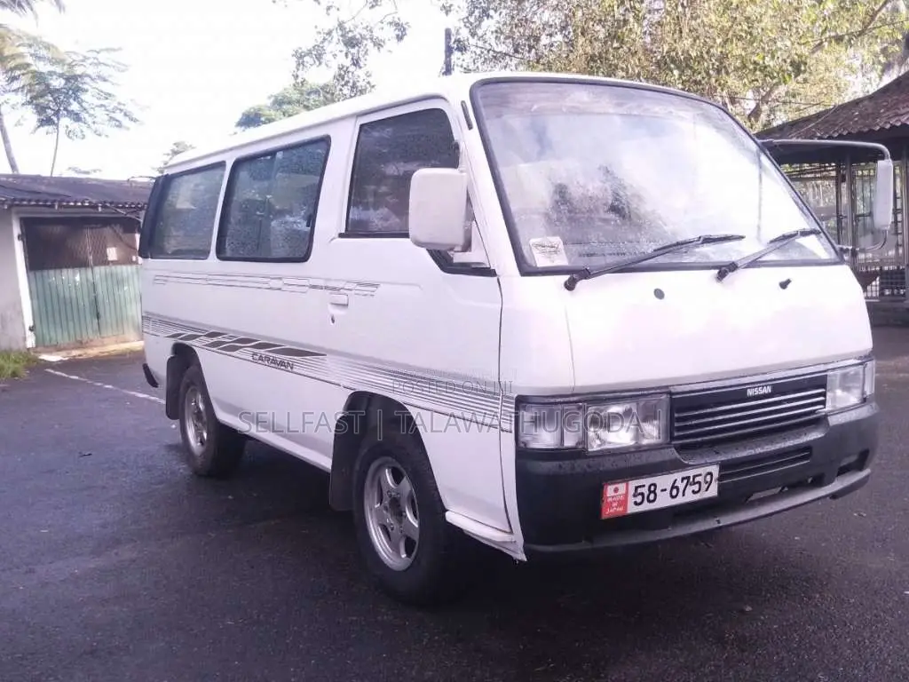 Nissan CARAVAN SHORTVAN 1992 Van (Used)
