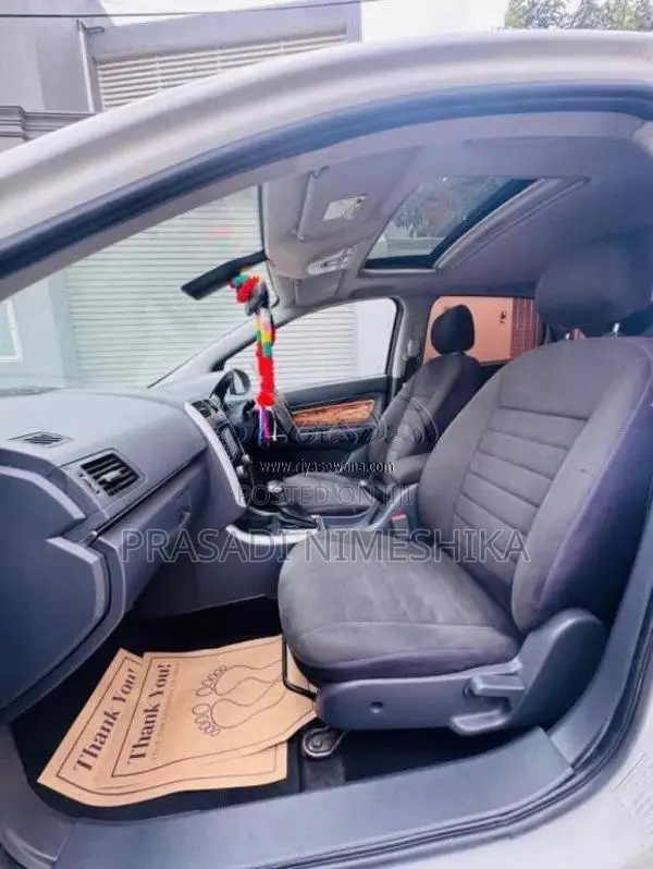 Micro D20 2018 Car (Used)