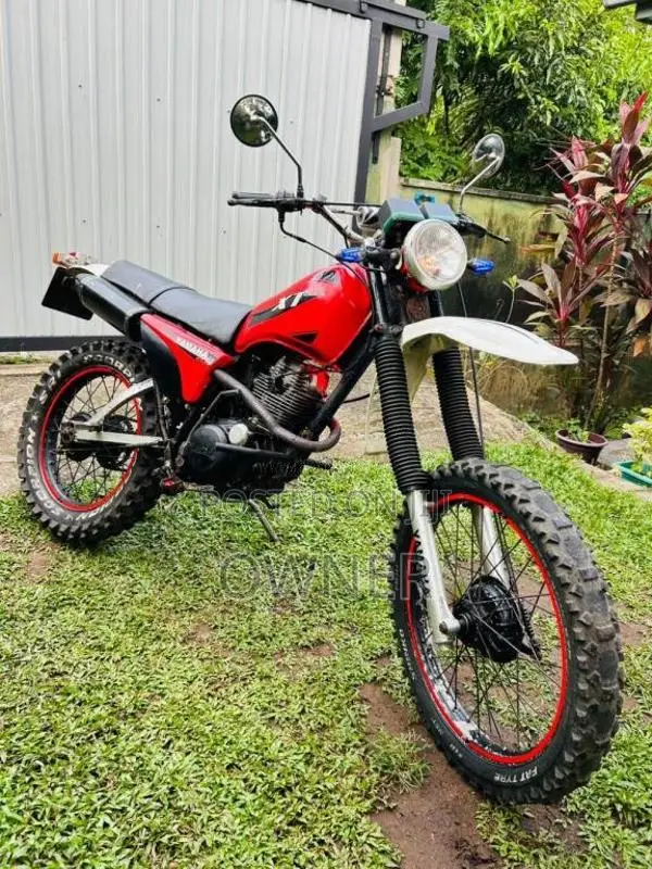 Yamaha XT125CC 1994 Motorbike (Used)
