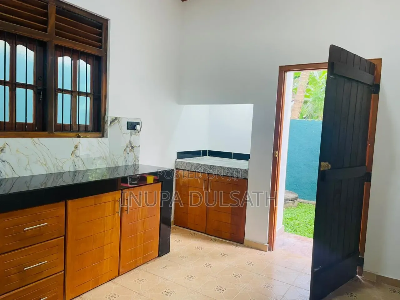 Furnished 3bdrm House in Athurugiriya for sale