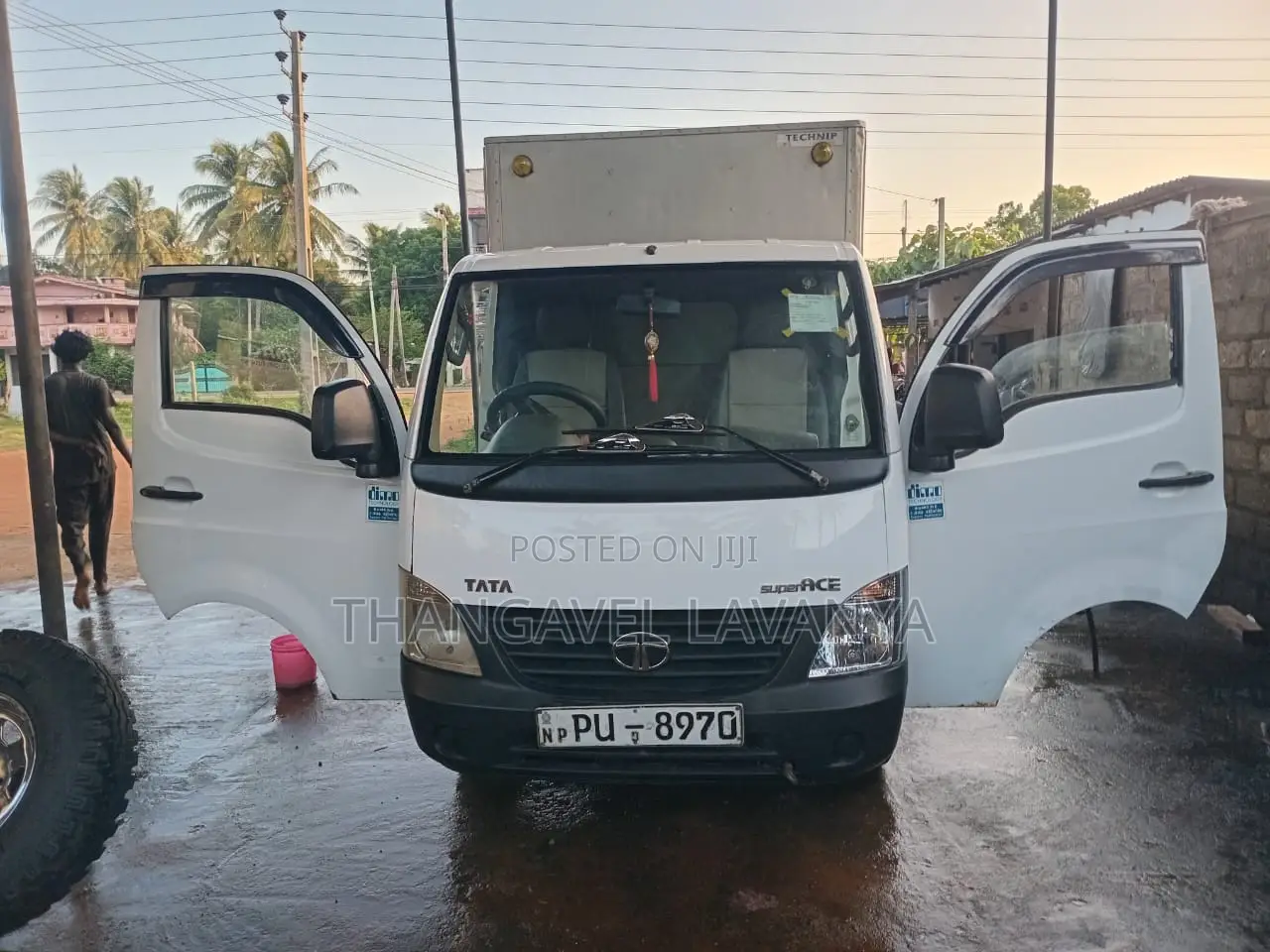 Tata Super Ace