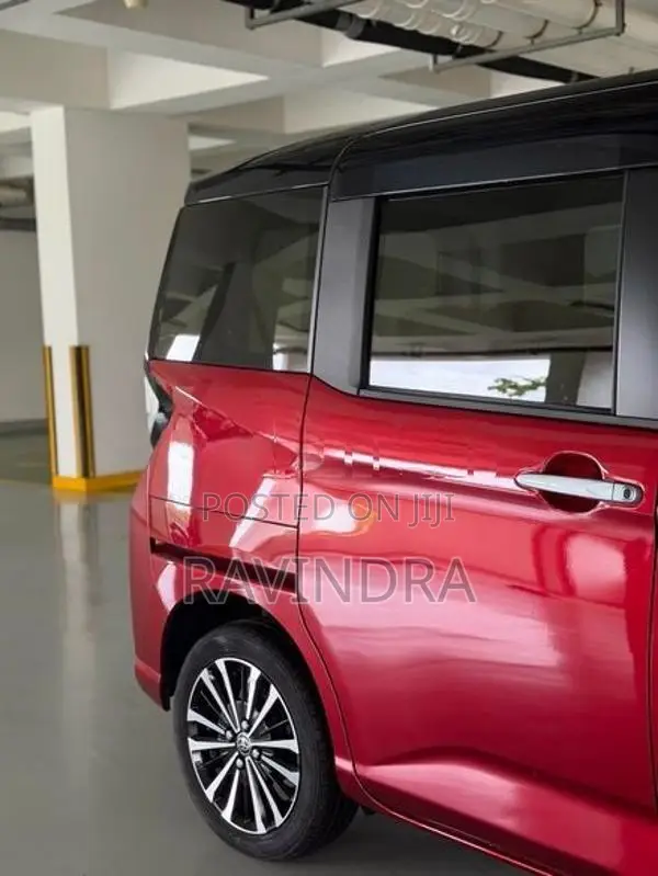 Toyota Roomy CUSTOM G 2025