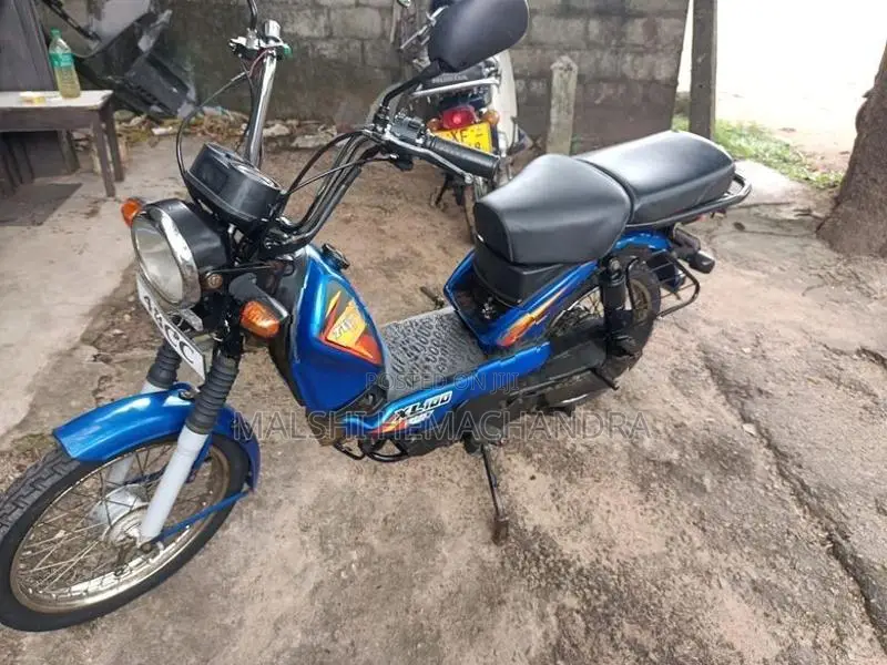 TVS XL Super Kick 2019
