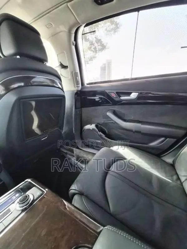 Audi A8 2015