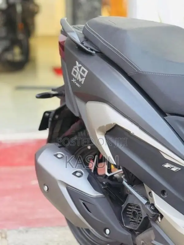 Hero XOOM 125R 2026