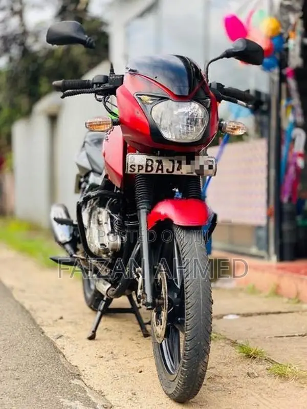 Bajaj Pulsar 150 2013