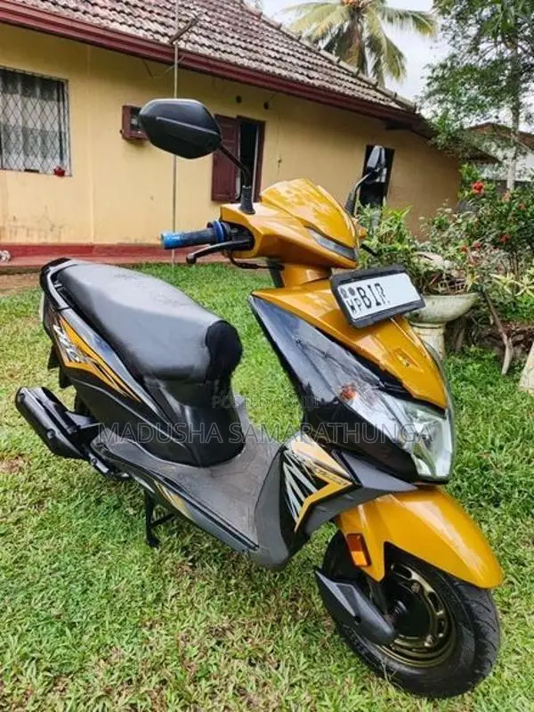 Honda Dio 2020