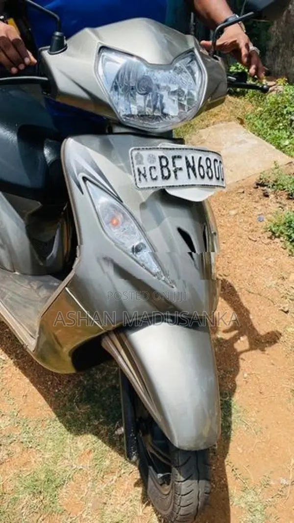 TVS Wego 110 2017