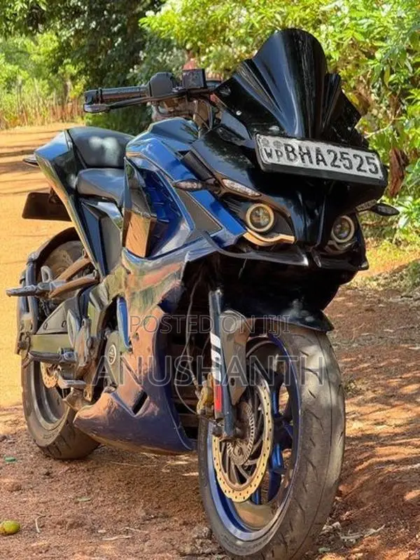 Bajaj Pulsar RS200 2018