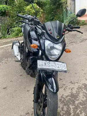Yamaha FZS V1 2012