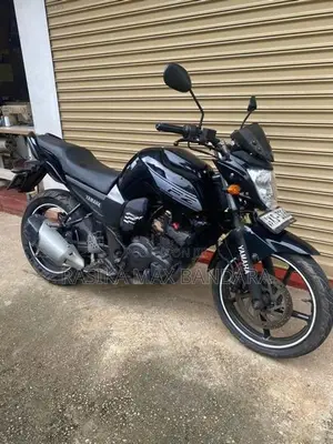 Yamaha FZS V1 2012