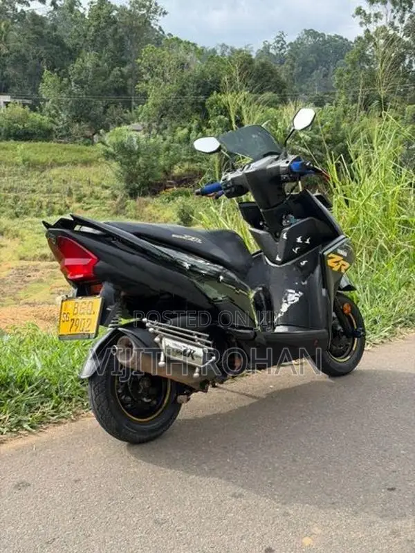 Yamaha Ray ZR 2018