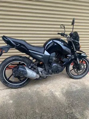 Yamaha FZS V1 2012
