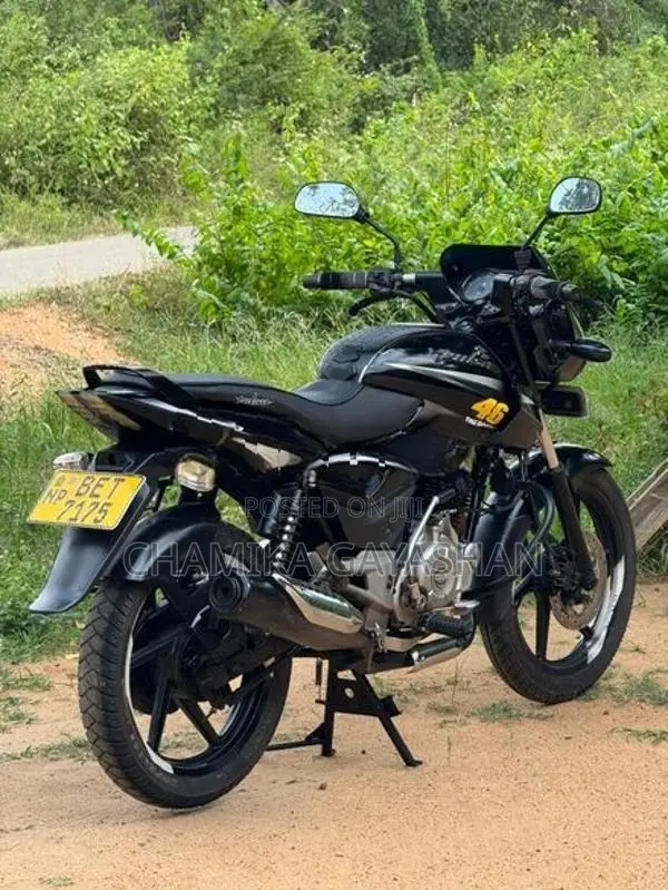 Bajaj Pulsar 150 2017