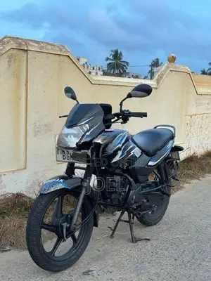 TVS Metro 2017