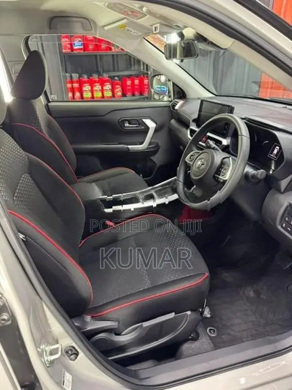 Toyota Raize Grey/ Black 2025