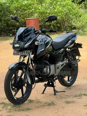 Bajaj Pulsar 150 2017