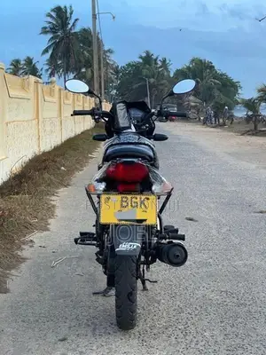 TVS Metro 2017