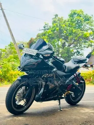 Yamaha R15 V2 2018