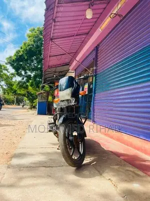 Bajaj Platina 100 2013