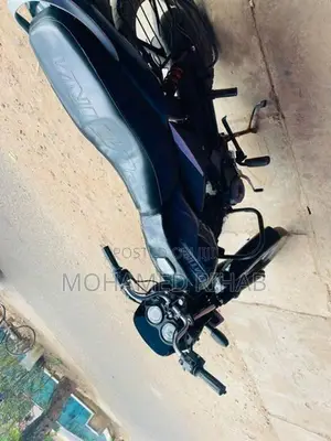 Bajaj Platina 100 2013