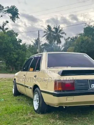 Mitsubishi Lancer Box 1985