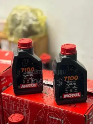Motul 7100 Fully Synthetic
