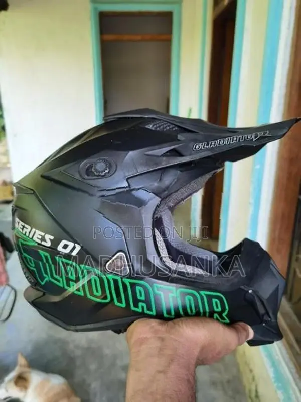 fullface Helmet ( Gladiator)