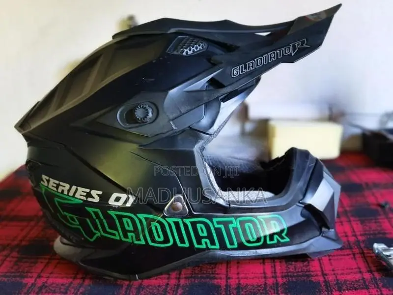 fullface Helmet ( Gladiator)