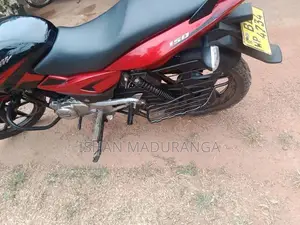 Bajaj Pulsar 150 2015