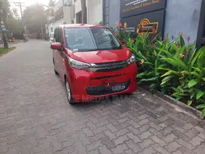 Mitsubishi eK Wagon M Grade 2025
